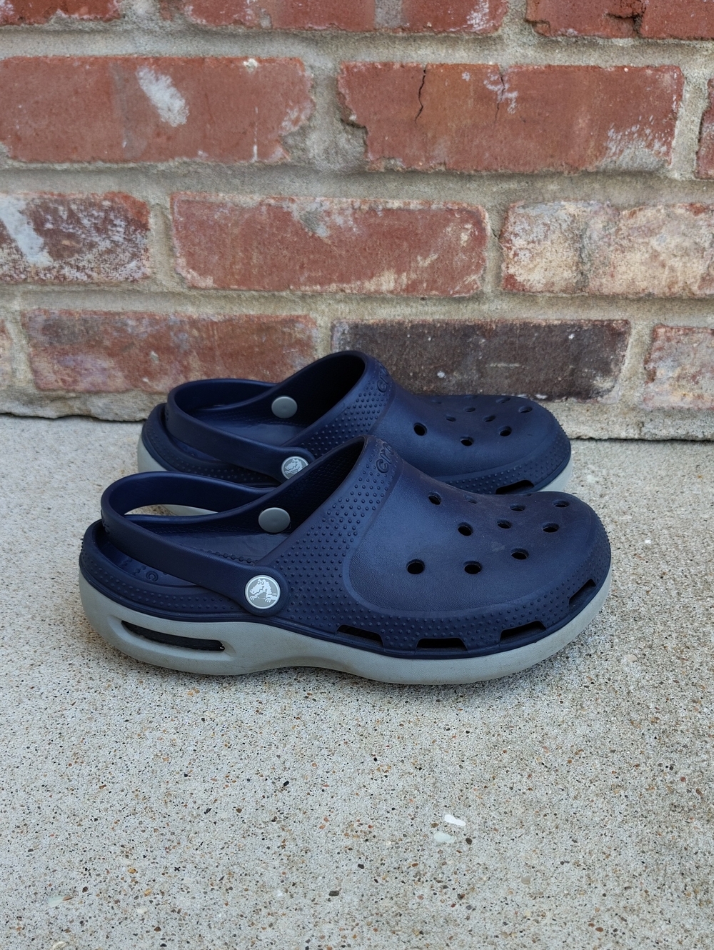 CROCS Unisex Classic Rubber Clogs Size 6M/8W Blue Gray Comfort Lightweight